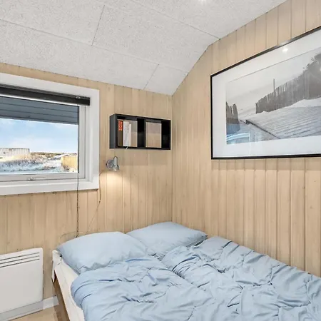 Stunning In Hvide Sande With Sauna Bjerregård