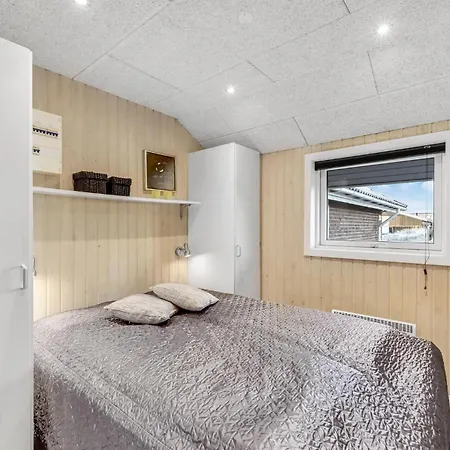 Stunning In Hvide Sande With Sauna *