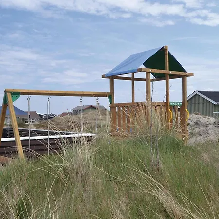 Stunning In Hvide Sande With Sauna بيت للعطل