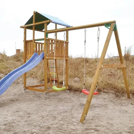 Holiday home 4 Bedroom Amazing In Hvide Sande
