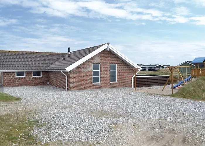 4 Bedroom Amazing In Hvide Sande Σπίτι διακοπών